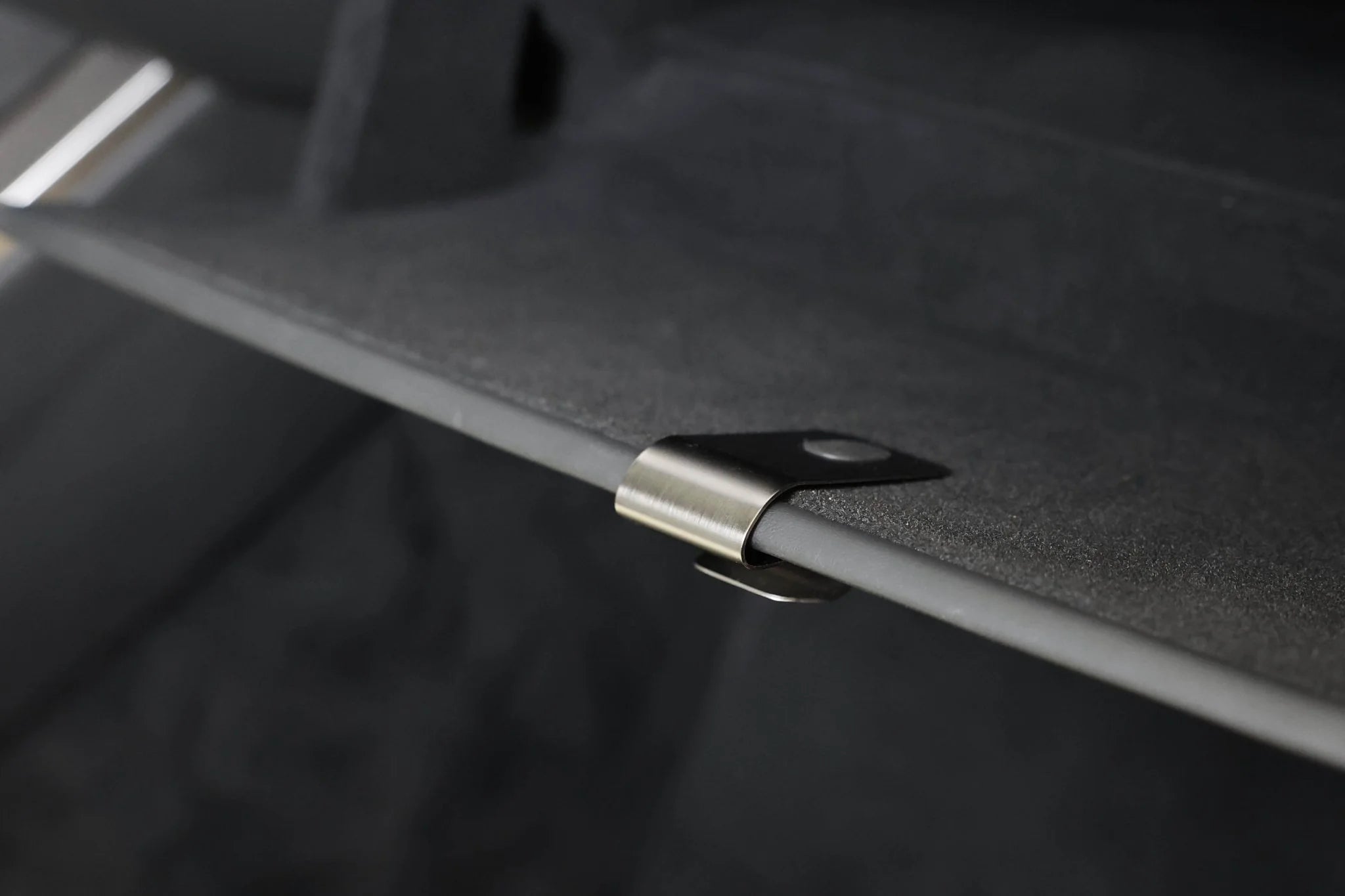 Jowua Glovebox Hook Tesla Model 3 Highland 2024+/Y Juniper 2025+