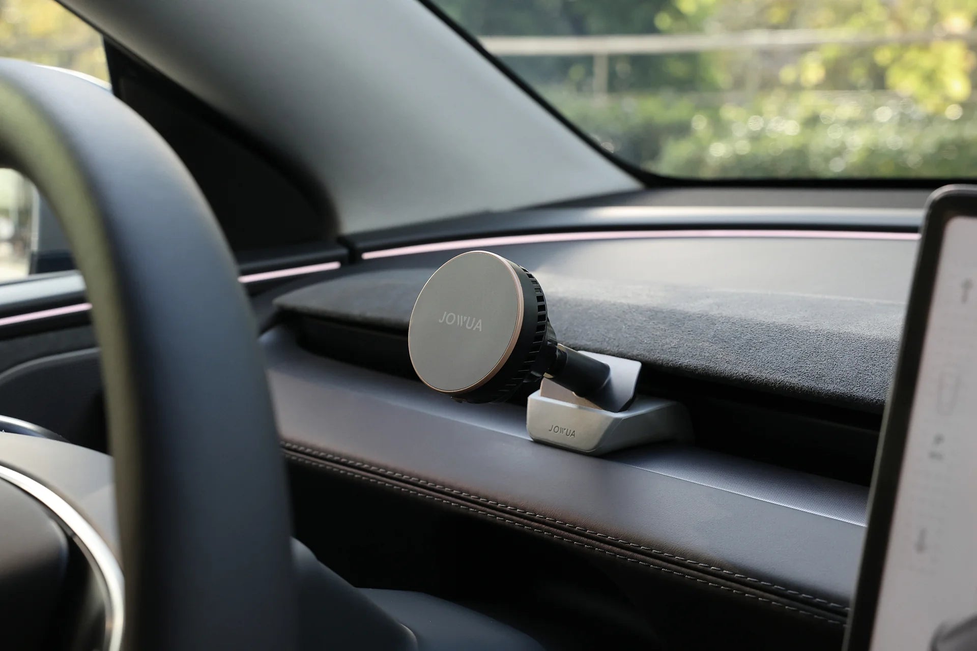 Jowua Active Cooling MagSafe Car Mount for Air Vents (Model 3 & Model Y)