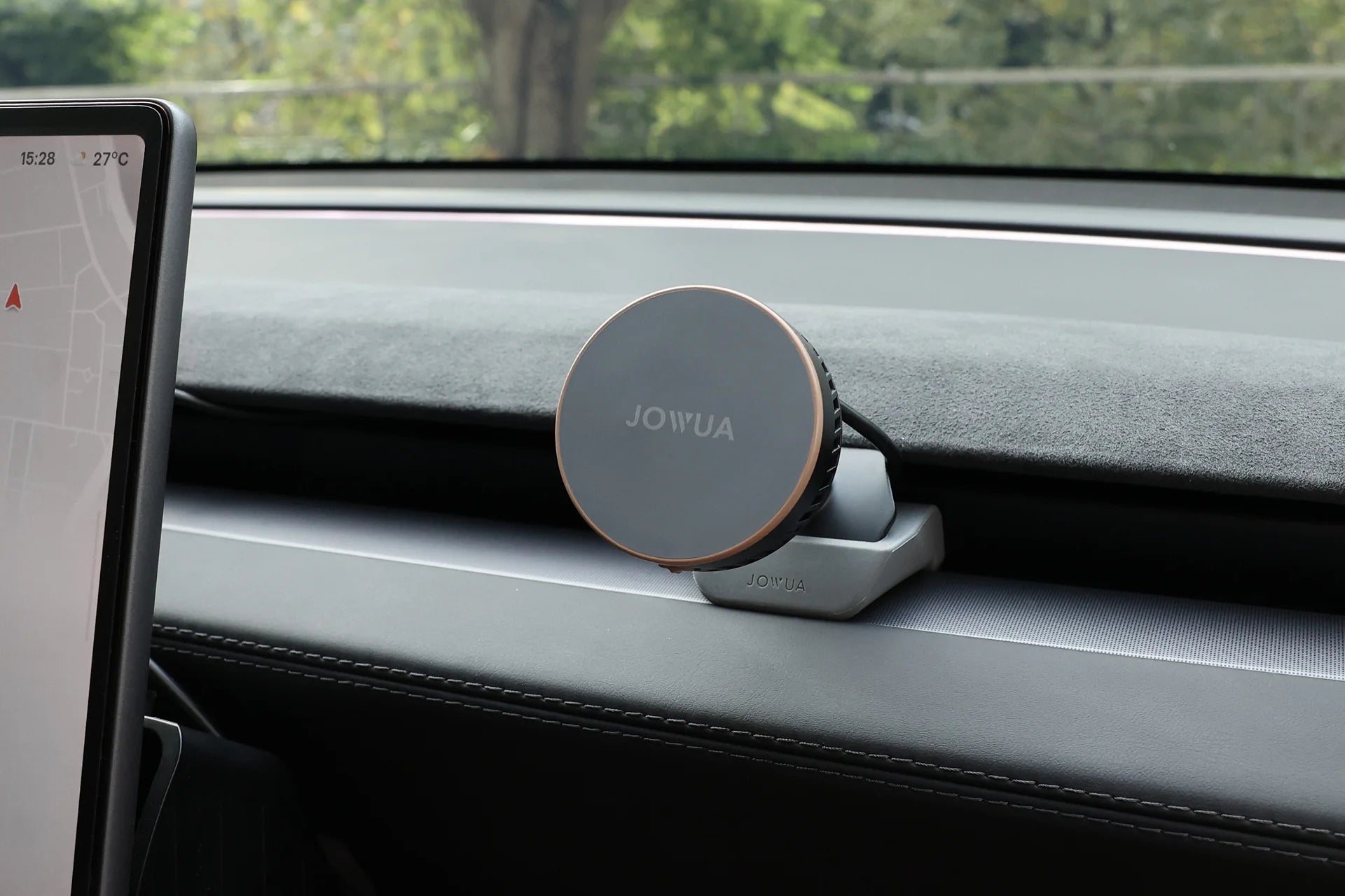 Jowua Active Cooling MagSafe Car Mount for Air Vents (Model 3 & Model Y)