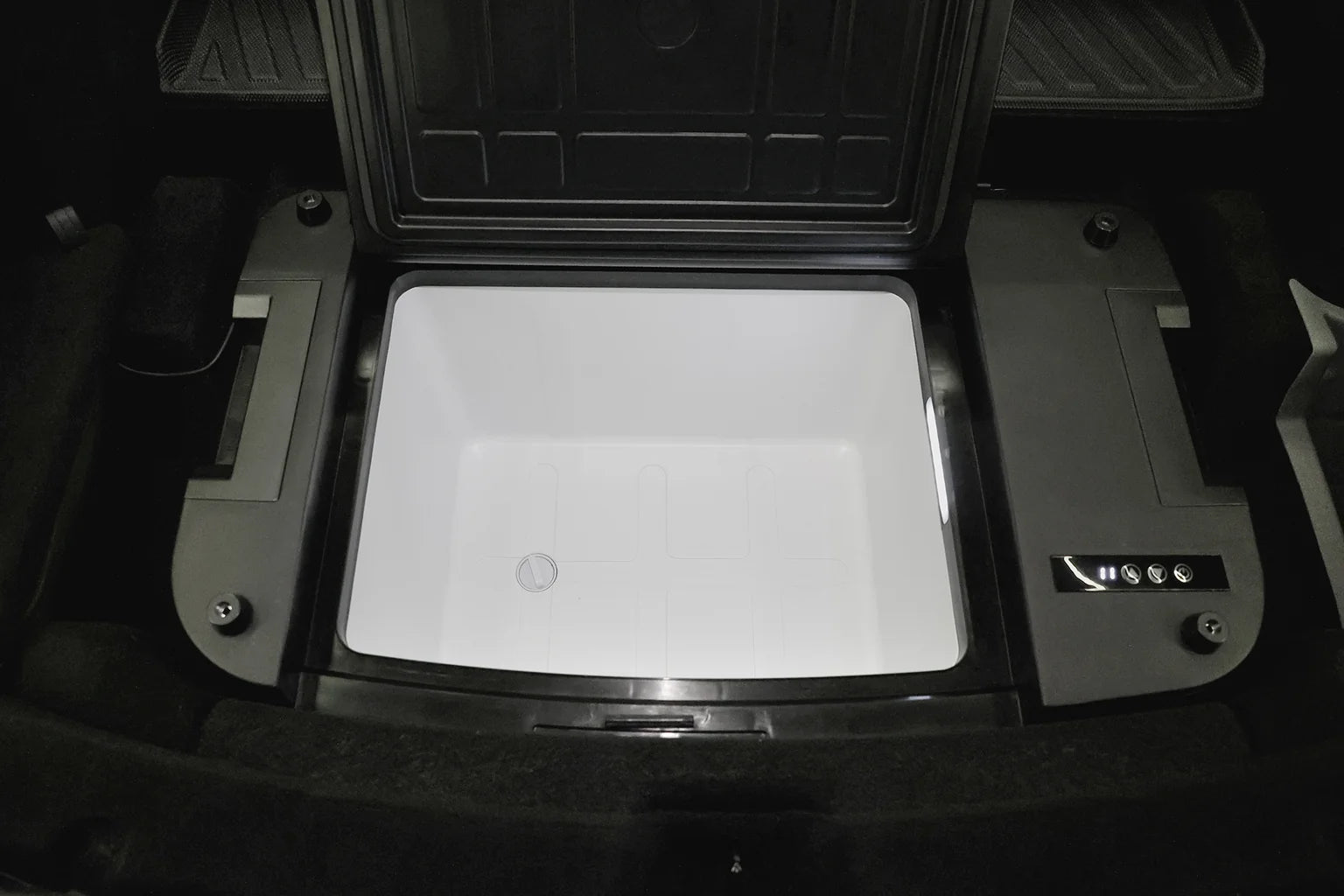 Jowua 車用行動冰箱 (Model Y全車系)