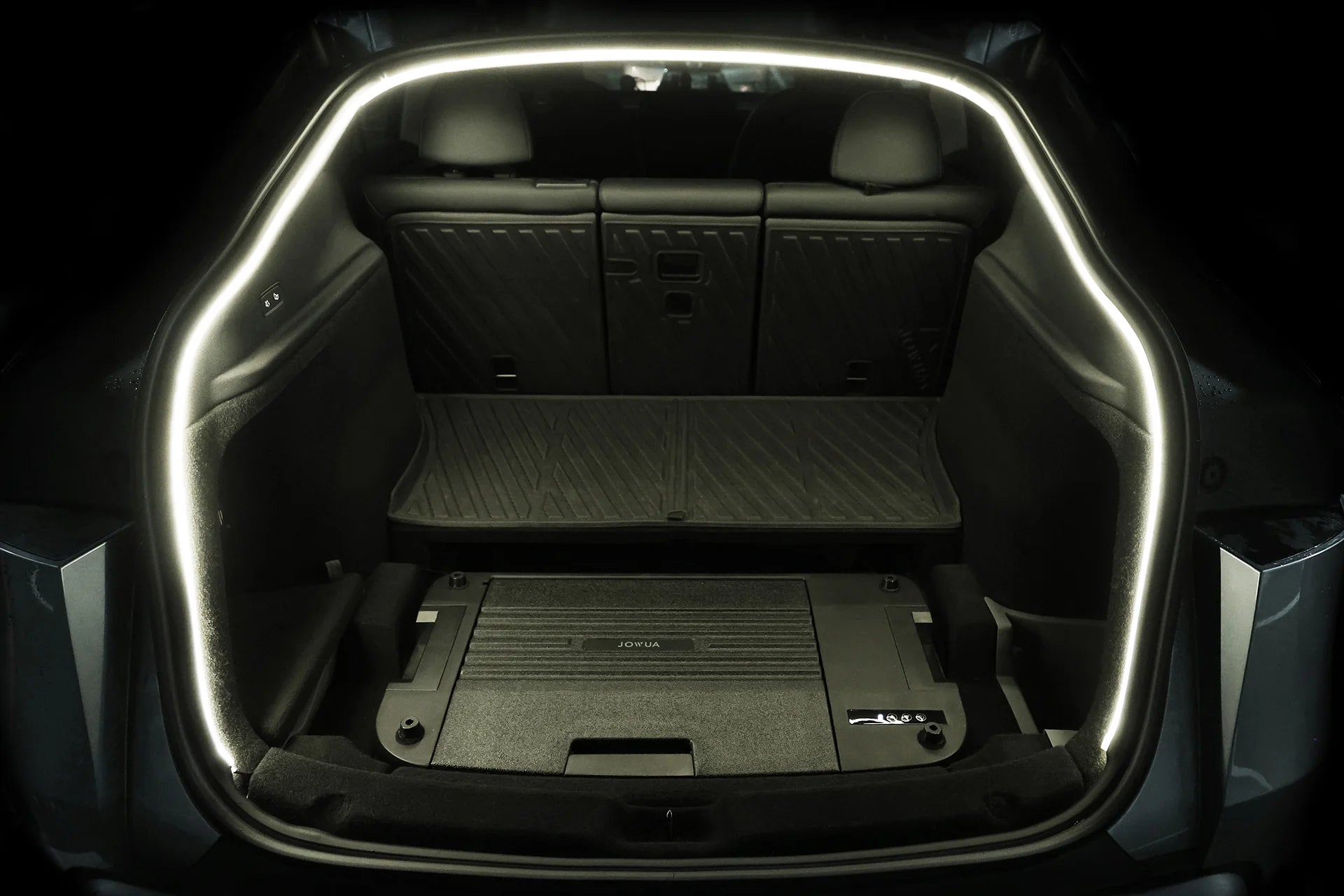 Jowua Tesla Model Y Trunk Ambient Light - USB-C LED Strip