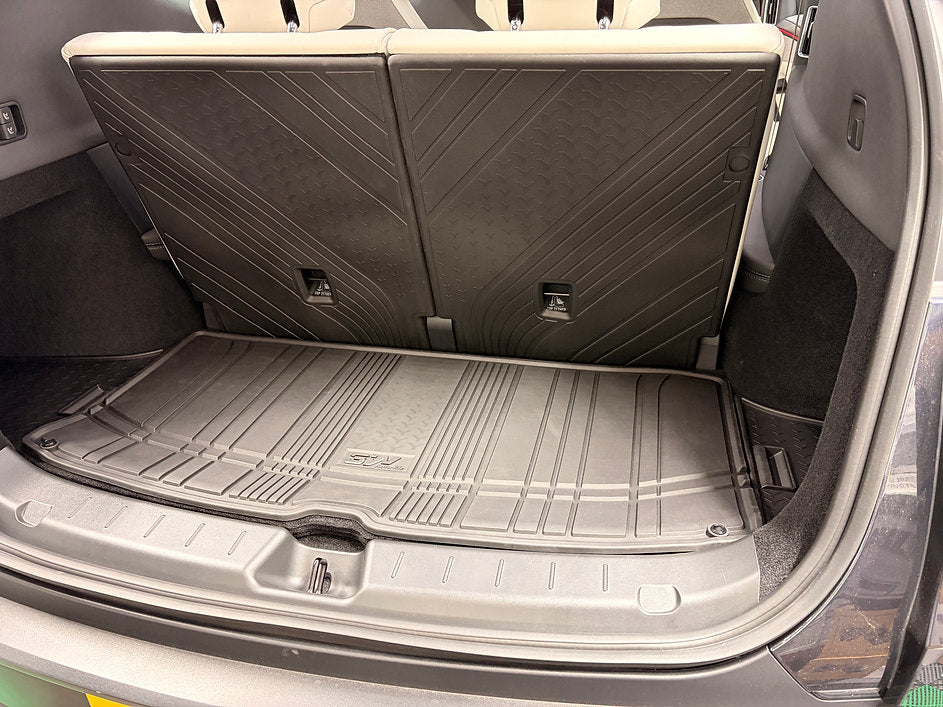 3W Tesla Model Y L 地氈+保護墊套裝(贈送 前+後屏幕保護貼及免費安裝)現貨