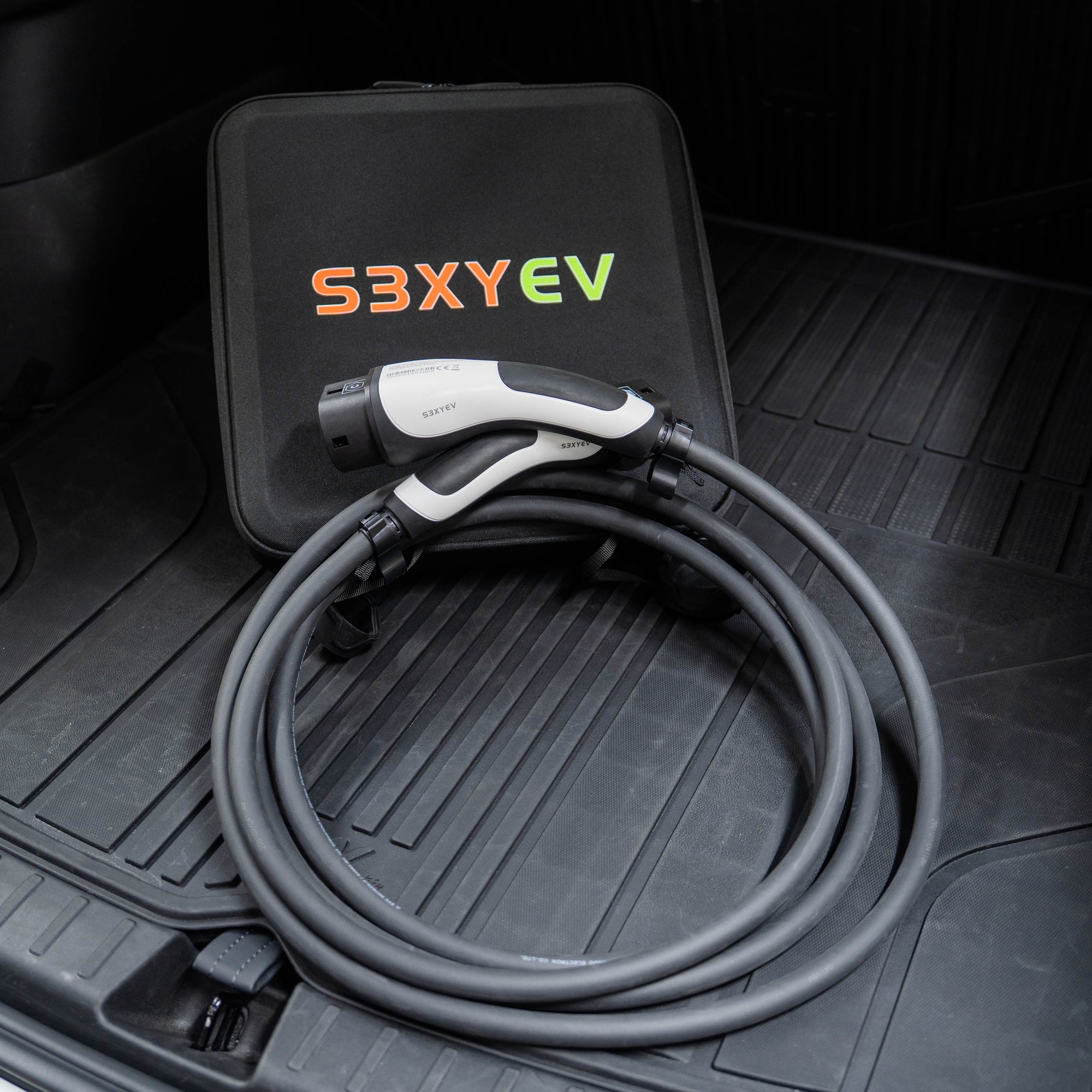 全新第二代S3XYEV 32A三相Type 2 to Type 2中速充電線(現貨)
