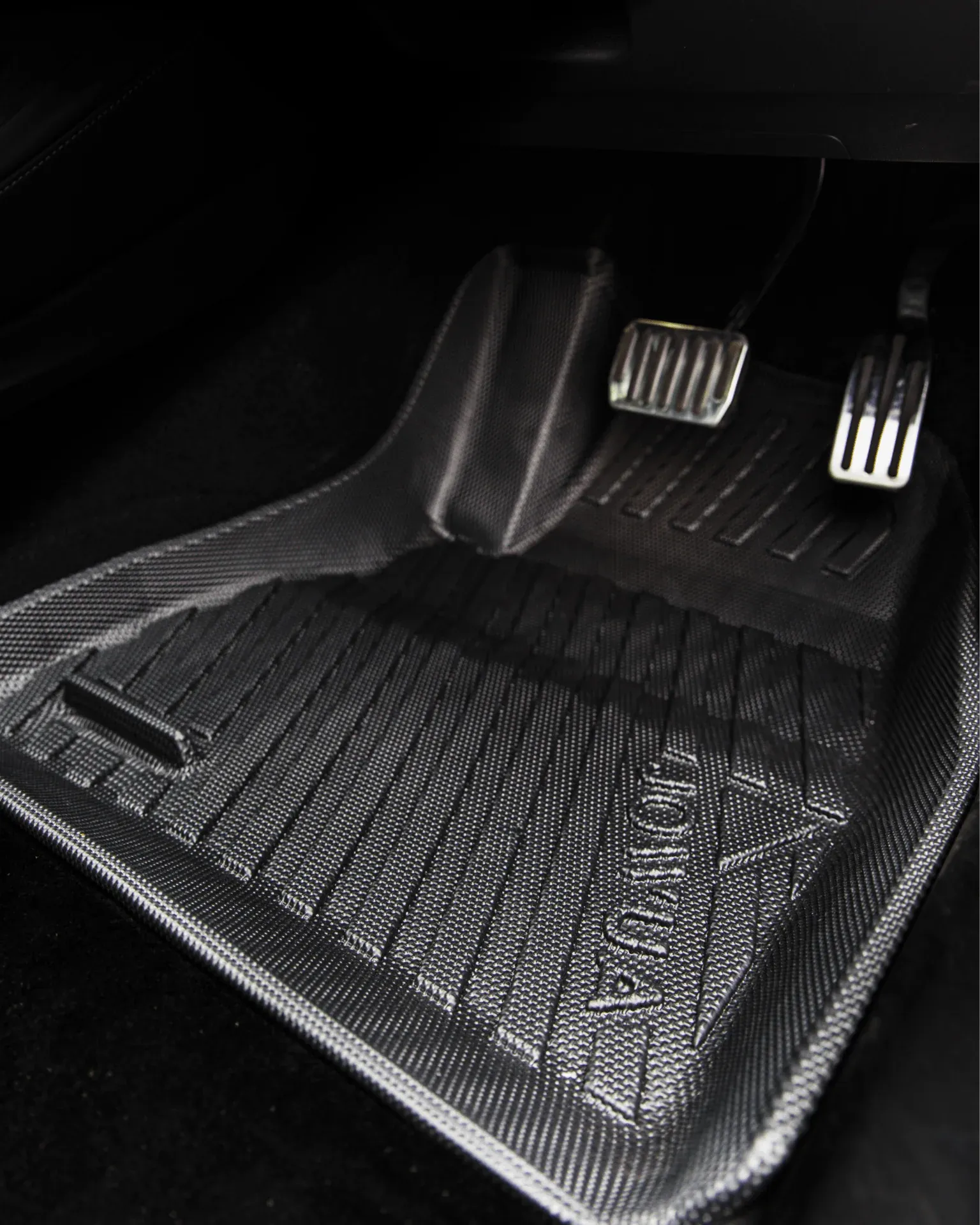Jowua Model 3 Highland 2024+ All-Weather Floor Liners (Right Hand Drive Version)